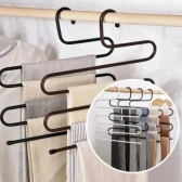 Cabide de metal em S com 5 divisórias p/ calça saia bermuda