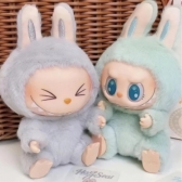 Chaveiro Pelúcia Colecionável Box Surpresa Have A Seat E Exciting Macaron Big Into Energy - Aleatorio