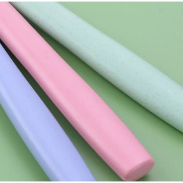 Jogo de Talher Com Estojo Inox 3 peças Com Cabo De Plástico Marmita