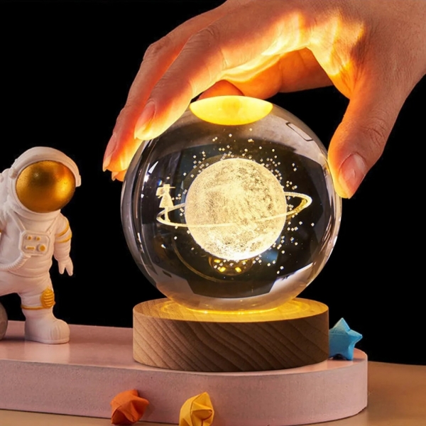 Luminária Menina na Lua Bola De Cristal Abajur Mesa Quarto