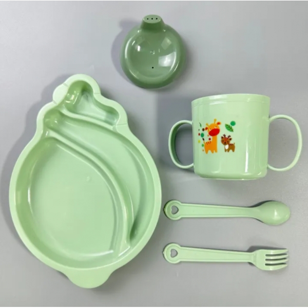 Conjunto Refeição Infantil Completo 4 Peças – Ideal para Primeiras Papinhas e Aprendizado Envio Aleatorio