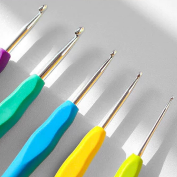 Colorido Macio Plástico Lidar Com Alumina Crochê Ganchos Agulhas De Tricô Conjunto 2-6mm Para Tecer Costura Tool-9pcs