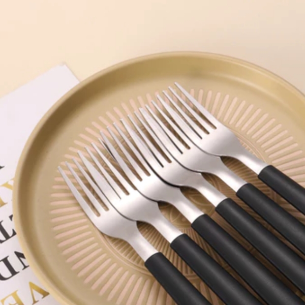 Kit Jogo De 6 Garfo de Mesa Restaurante Leme Inox Cabo Preto